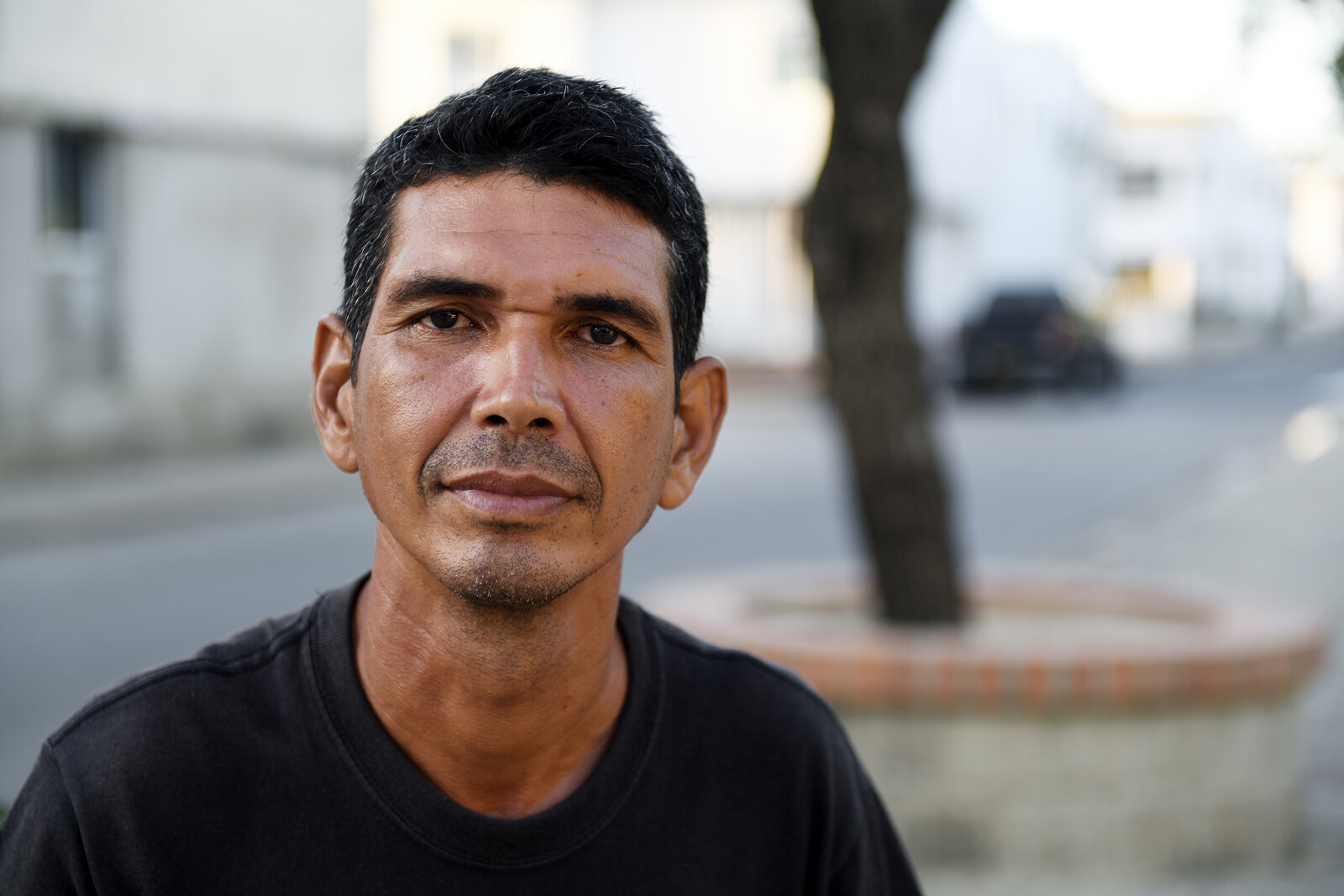 Carlos Garcia lebt in Kolumbien in einem Haus für Taubstumme