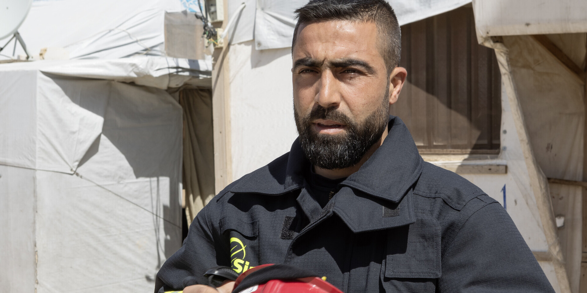 Ahmad in seiner Ausrüstung Ahmad in seiner Ausrüstung