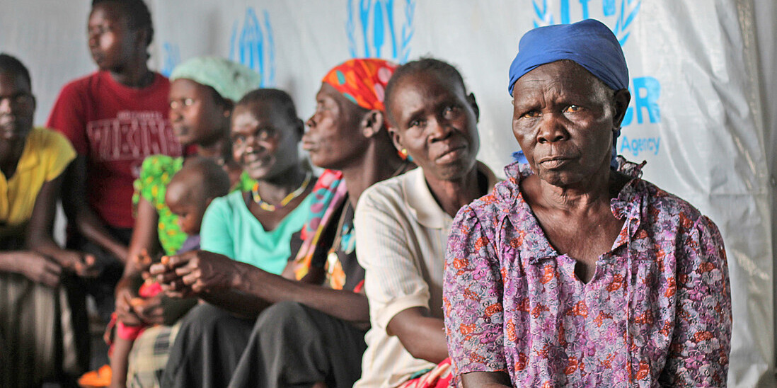 Frauen, die nach Uganda geflohen sind Frauen, die nach Uganda geflohen sind