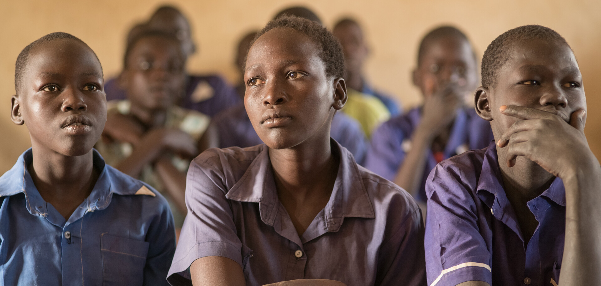 Luk ist 16 Jahre alt und geht in Südsudan zur Schule Luk ist 16 Jahre alt und geht in Südsudan zur Schule
