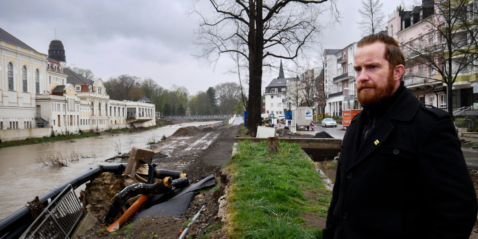 Dirk W. Pieck, Help – Hilfe zur Selbsthilfe Dirk W. Pieck, Help – Hilfe zur Selbsthilfe