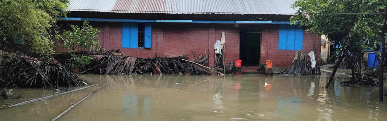Überschwemmungen nach Unwetter in Bangladesch © Help - Hilfe zur Selbsthilfe Überschwemmungen nach Unwetter in Bangladesch © Help - Hilfe zur Selbsthilfe