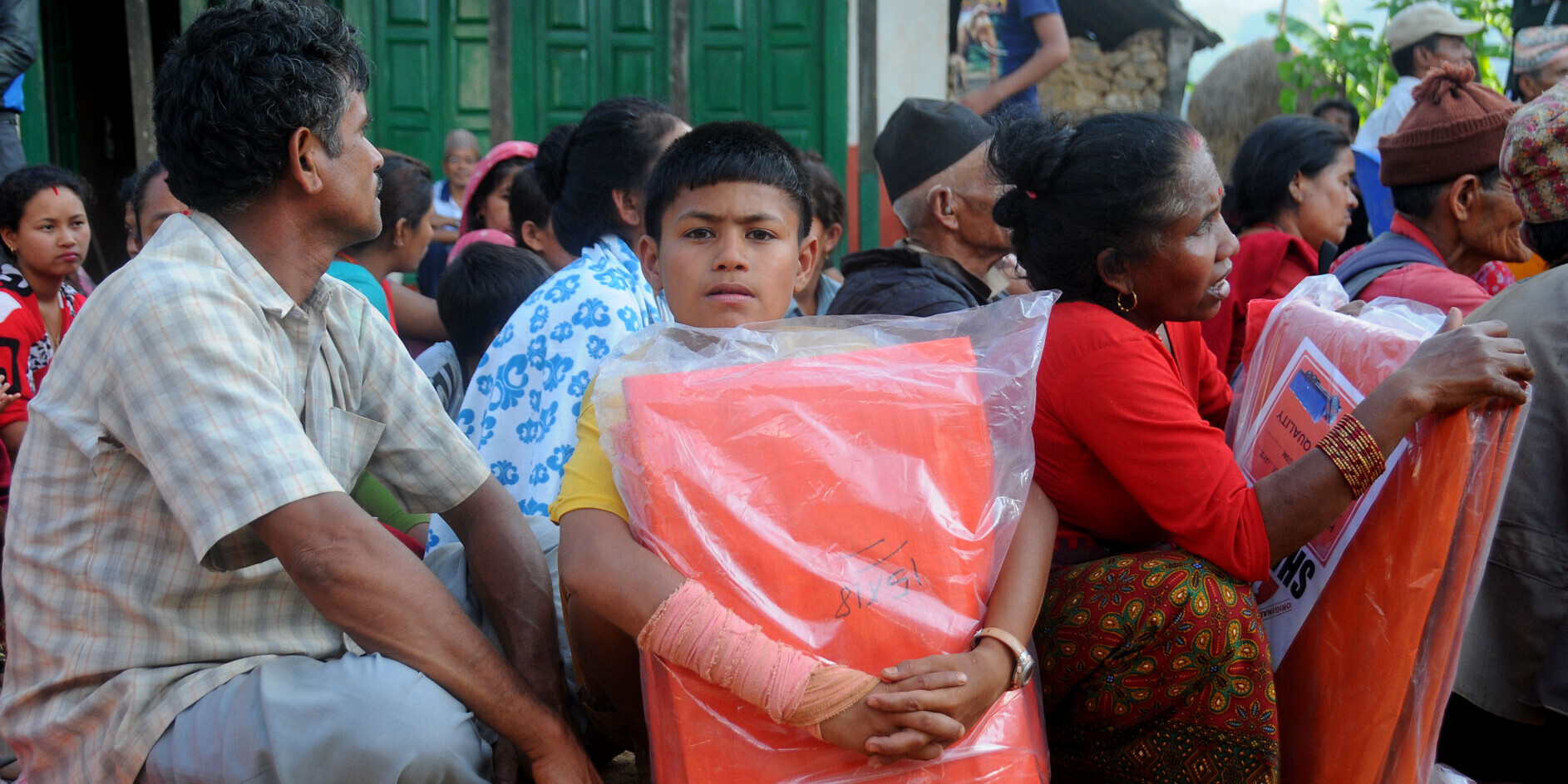 ERdbeben Nepal: 10.000 Kinder ungeschützt Erdbeben Nepal: 10.000 Kinder ungeschützt