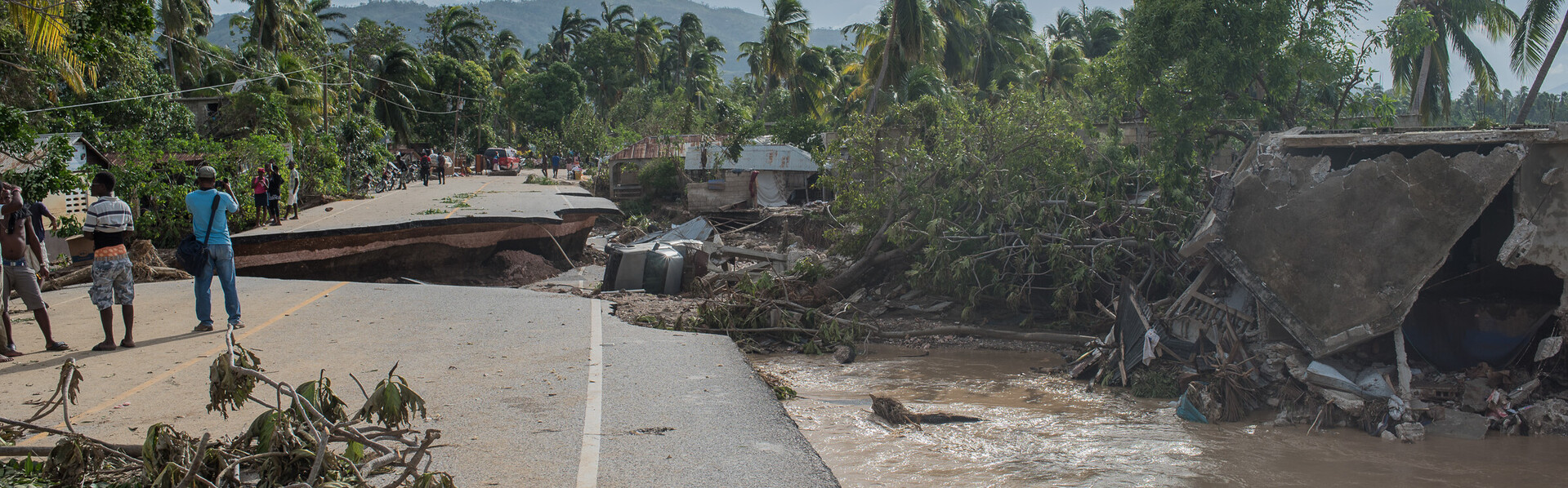 Ein Wirbelsturm mit Namen Matthew hat in der Karibik für große Zerstörung gesorgt Ein Wirbelsturm mit Namen Matthew hat in der Karibik für große Zerstörung gesorgt