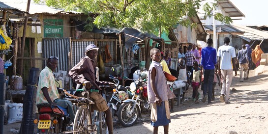 Kakuma ist eine Stadt in Kenia, die in den letzten Jahren immer weiter gewachsen ist Kakuma ist eine Stadt in Kenia, die in den letzten Jahren immer weiter gewachsen ist