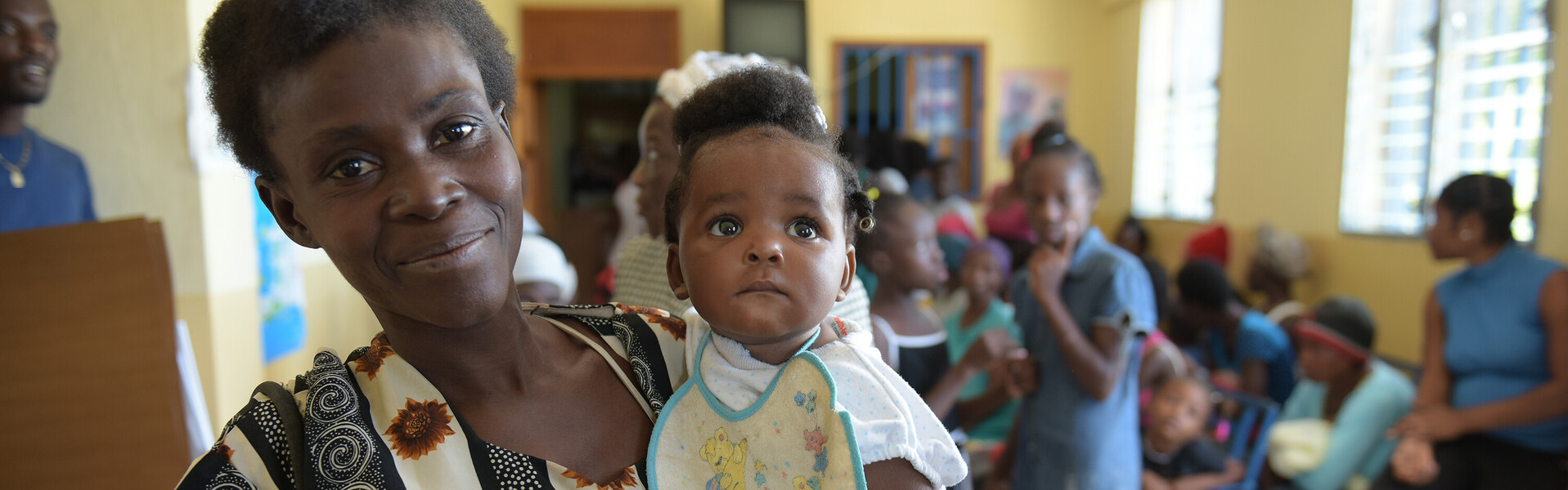 Frau und Kind in einem Hilfsprojekt von action medeor in Haiti Frau und Kind in einem Hilfsprojekt von action medeor in Haiti