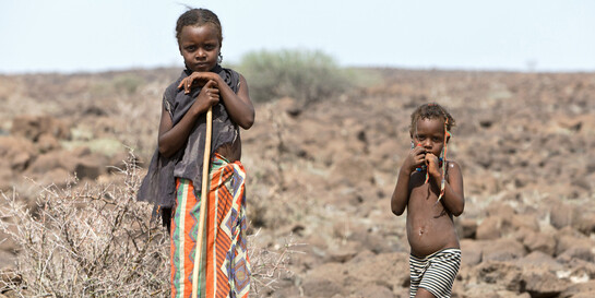 Menschen in vielen Teilen der Welt bekommen die Folgen des Klimawandels zu spüren - auch Kinder wie diese in Äthiopien. Menschen in vielen Teilen der Welt bekommen die Folgen des Klimawandels zu spüren - auch Kinder wie diese in Äthiopien.