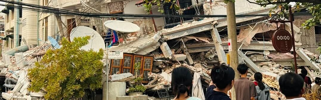 Das Erdbeben in Myanmar hinterlässt viele zerstörte Häuser Das Erdbeben in Myanmar hinterlässt viele zerstörte Häuser