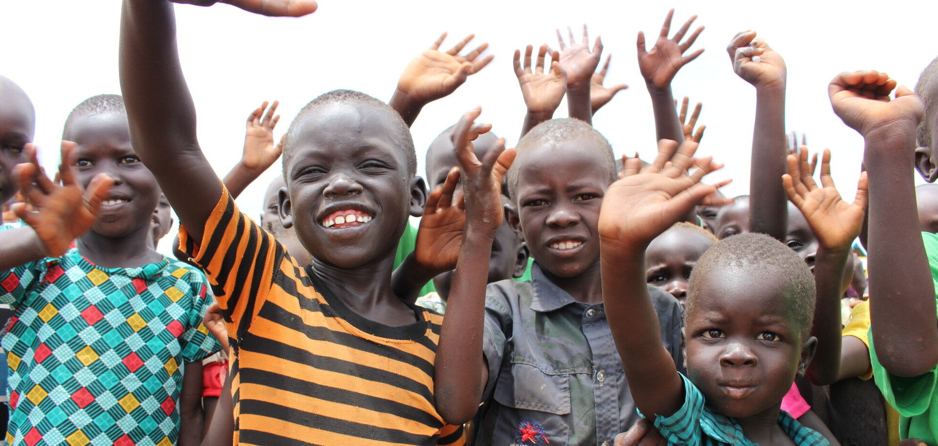 Kinder in Uganda - die Millenniumsziele sollen weltweit Hunger und Armut beseitigen Kinder in Uganda - die Millenniumsziele sollen weltweit Hunger und Armut beseitigen
