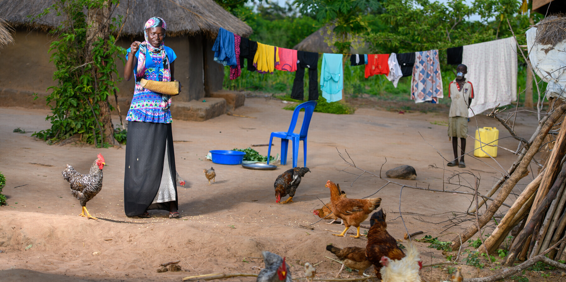 Die Landwirtin Edna auf ihrem Hof in Uganda Die Landwirtin Edna auf ihrem Hof in Uganda